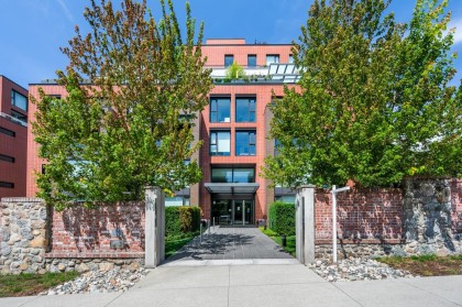 Photo 1 at 205 - 1561 W 57th Avenue, South Granville, Vancouver West