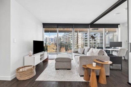 Photo 2 at 507 - 1768 Cook Street, False Creek, Vancouver West