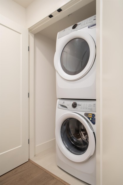 Photo 16 at 809 W 38th Avenue, Cambie, Vancouver West
