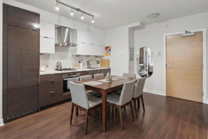 Photo 3 at 131 - 1777 W 7th Avenue, Fairview VW, Vancouver West