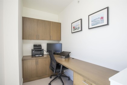 Photo 20 at 300 - 2432 Haywood Avenue, Dundarave, West Vancouver