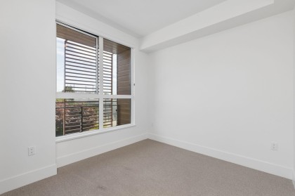 Photo 18 at 303 - 333 St. Davids Avenue, Lower Lonsdale, North Vancouver