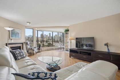 Photo 2 at 602 - 1490 Pennyfarthing Drive, False Creek, Vancouver West