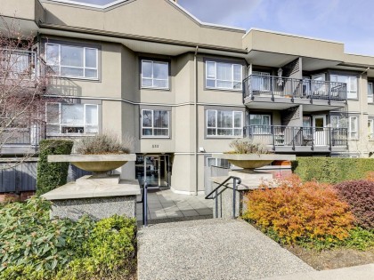 Photo 1 at 117 - 555 W 14th Avenue, Fairview VW, Vancouver West