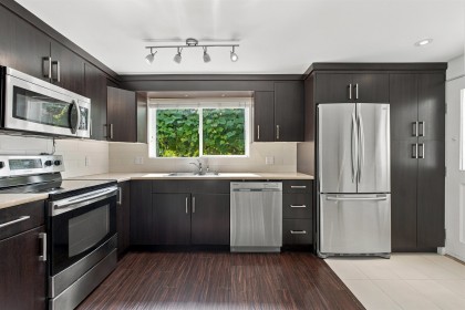 Photo 36 at 1153 Wellington Drive, Lynn Valley, North Vancouver