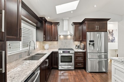 Photo 8 at 1153 Wellington Drive, Lynn Valley, North Vancouver