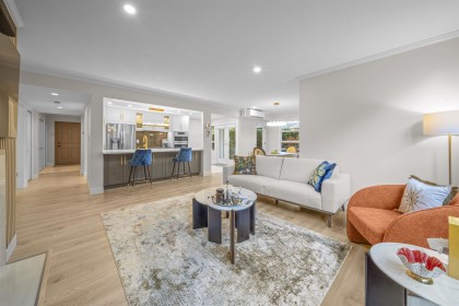 Photo 4 at 103 - 3399 Capilano Crescent, Edgemont, North Vancouver
