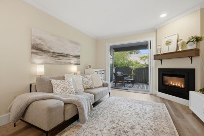 Photo 10 at 102 - 1538 Bowser Avenue, Norgate, North Vancouver
