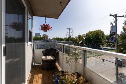 Photo 11 at 407 - 1206 W 14th Avenue, Fairview VW, Vancouver West