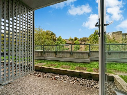 Photo 20 at 7 - 1355 W 4th Avenue, False Creek, Vancouver West
