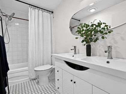 Photo 19 at 7 - 1355 W 4th Avenue, False Creek, Vancouver West