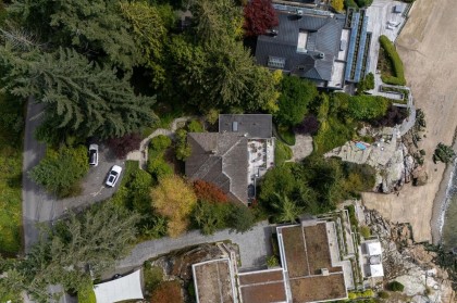 Photo 5 at 4052 Marine Drive, Sandy Cove, West Vancouver