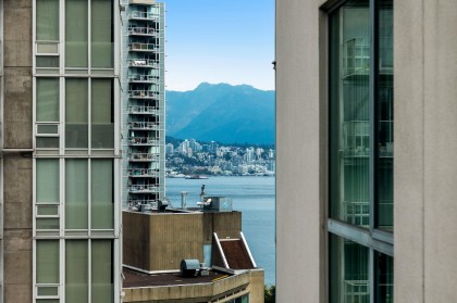 Photo 27 at 1702 - 1238 Melville Street, Coal Harbour, Vancouver West