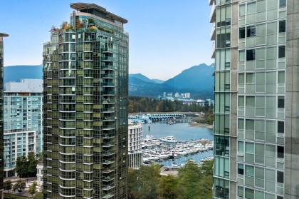 Photo 5 at 1702 - 1238 Melville Street, Coal Harbour, Vancouver West