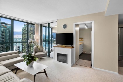 Photo 14 at 1702 - 1238 Melville Street, Coal Harbour, Vancouver West