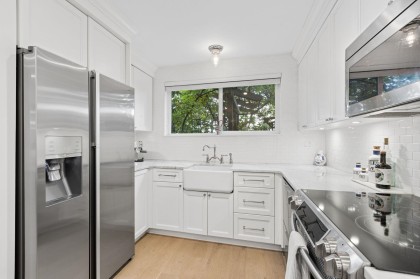 Photo 5 at 104 - 2211 West 2nd Avenue, Kitsilano, Vancouver West