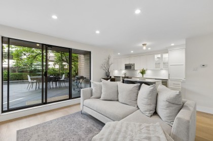 Photo 10 at 104 - 2211 West 2nd Avenue, Kitsilano, Vancouver West