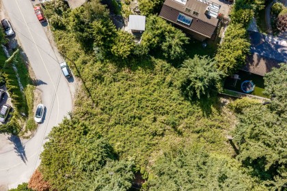 Photo 8 at 475 Bayview Road, Lions Bay, West Vancouver