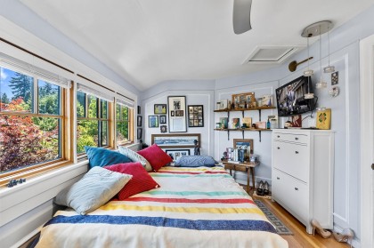 Photo 23 at 445 N Oxley Street, West Bay, West Vancouver