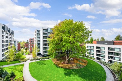 Photo 2 at 702 - 7128 Adera Street, South Granville, Vancouver West