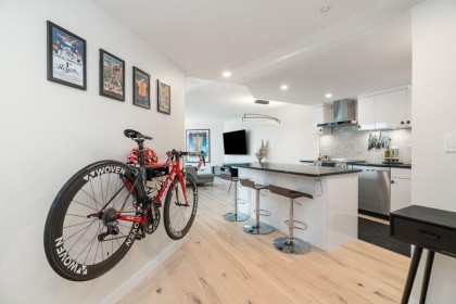 Photo 1 at 710 - 1050 Burrard Street, Downtown VW, Vancouver West