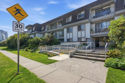 Photo 2 at 305 - 275 W 2nd Street, Lower Lonsdale, North Vancouver