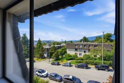 Photo 12 at 305 - 275 W 2nd Street, Lower Lonsdale, North Vancouver