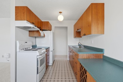 Photo 21 at 305 - 275 W 2nd Street, Lower Lonsdale, North Vancouver