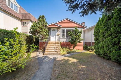Photo 1 at 1534 W 71st Avenue, Marpole, Vancouver West