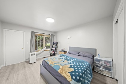 Photo 4 at 1534 W 71st Avenue, Marpole, Vancouver West