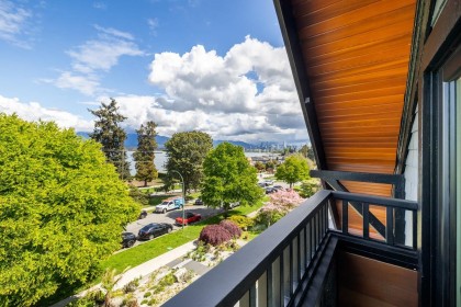 Photo 15 at 3240 W 1st Avenue, Kitsilano, Vancouver West