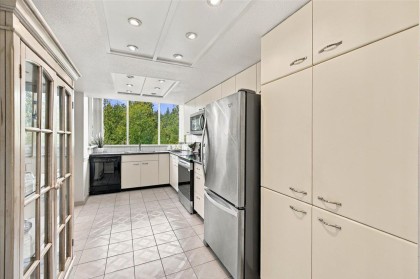 Photo 13 at 402 - 995 Roche Point Drive, Roche Point, North Vancouver