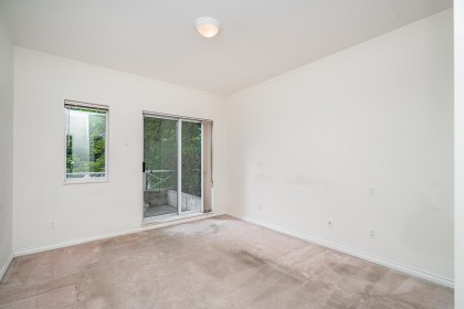 Photo 17 at 207 - 678 W Queens Road, Delbrook, North Vancouver