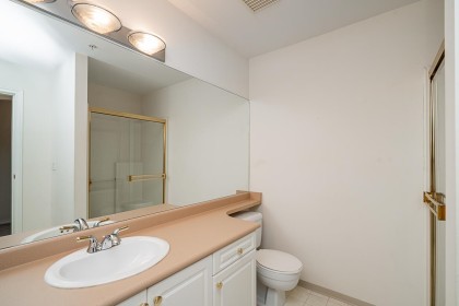 Photo 19 at 207 - 678 W Queens Road, Delbrook, North Vancouver