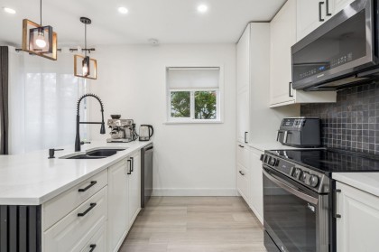 Photo 16 at 7 - 848 W 16th Street, Mosquito Creek, North Vancouver