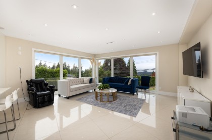 Photo 13 at 4716 Skyline Drive, Canyon Heights NV, North Vancouver