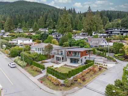 Photo 38 at 4716 Skyline Drive, Canyon Heights NV, North Vancouver