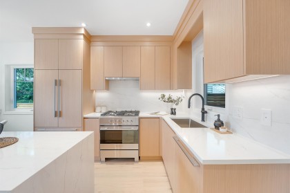 Photo 7 at 265 W 6th Street, Lower Lonsdale, North Vancouver