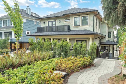 Photo 1 at 265 W 6th Street, Lower Lonsdale, North Vancouver