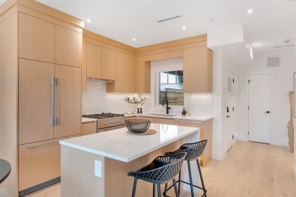 Photo 8 at 265 W 6th Street, Lower Lonsdale, North Vancouver