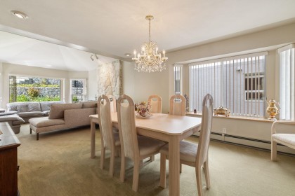 Photo 4 at 547 Tempe Crescent, Upper Lonsdale, North Vancouver