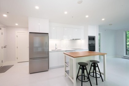 Photo 17 at 203 - 2239 W 7th Avenue, Kitsilano, Vancouver West