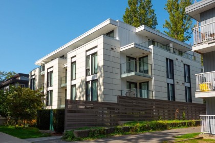 Photo 1 at 203 - 2239 W 7th Avenue, Kitsilano, Vancouver West