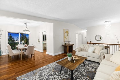 Photo 5 at 520 Ballantree Place, Glenmore, West Vancouver