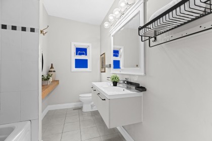 Photo 24 at 520 Ballantree Place, Glenmore, West Vancouver