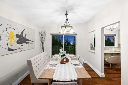 Photo 8 at 520 Ballantree Place, Glenmore, West Vancouver