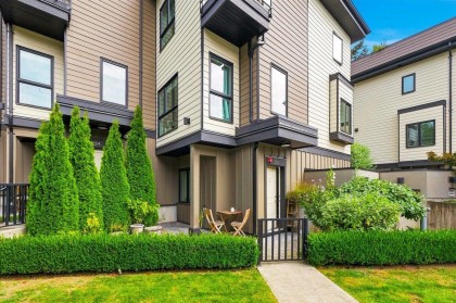 Photo 2 at 226 E 8th Street, Central Lonsdale, North Vancouver