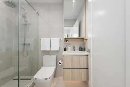 Photo 23 at 885 W 33rd Avenue, Cambie, Vancouver West