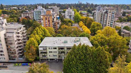Photo 32 at 204 - 5475 Vine Street, Kerrisdale, Vancouver West