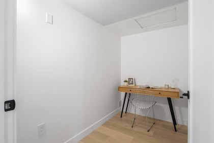 Photo 11 at 6815 Oak Street, South Granville, Vancouver West